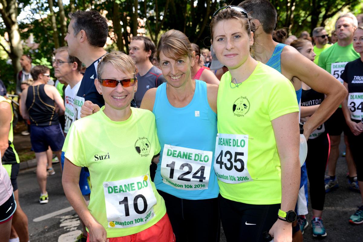 Pictures from Taunton's annual 10k run 2016, photos by Ash Magill