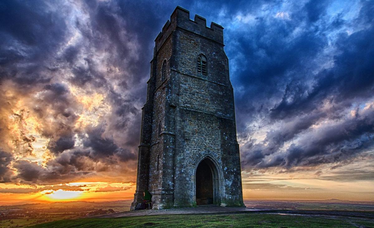 ON THE TOP: The iconic Glastonbury Tor in all its glory. PICTURE:Mike Jefferies. PUBLISHED: September 14, 2017.