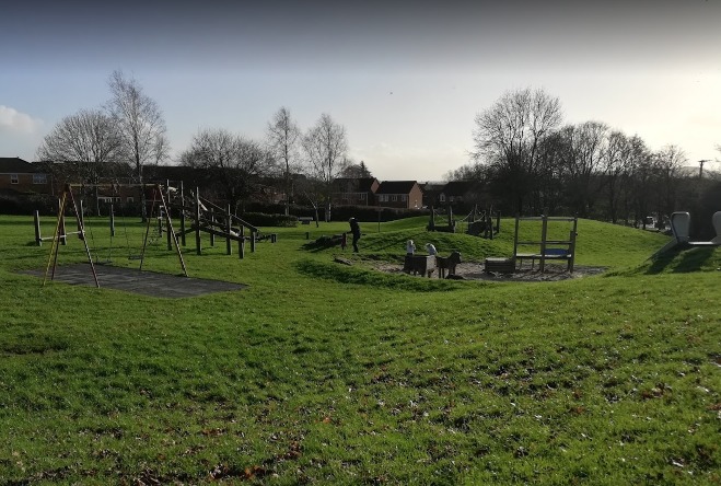 Police investigate graffiti in Farriers Green Park, Monkton Heathfield - Vimarsana News
