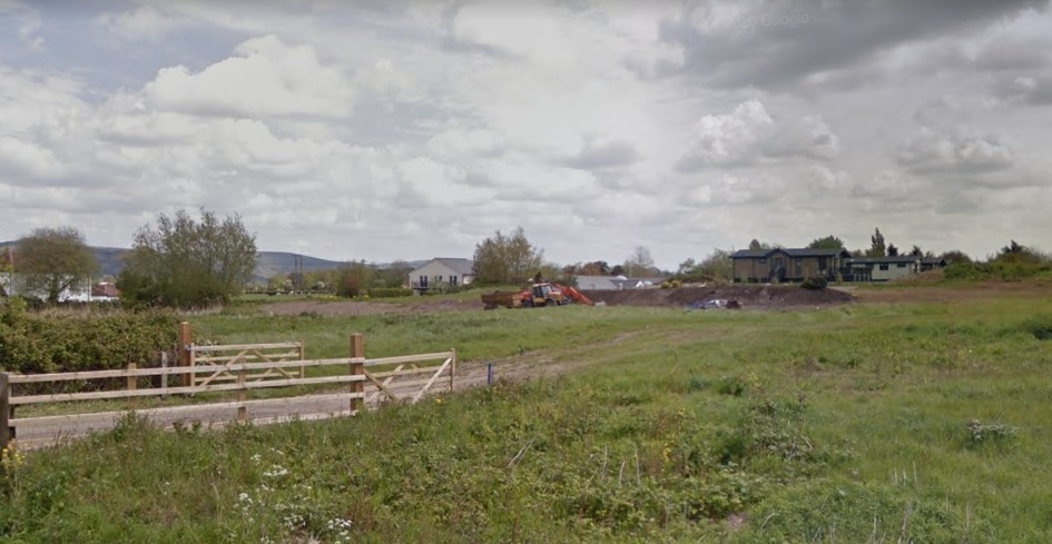 Green light for new holiday cabins at Rookery Manor, near M5 - Vimarsana News