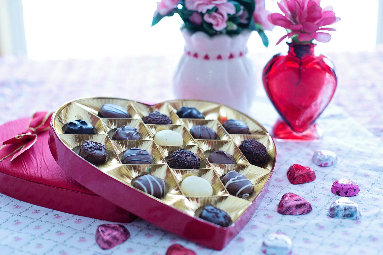Valentine's Day chocolate gifts you can buy for your loved one including Hotel Chocolat - Vimarsana News