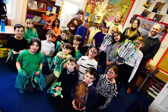 Somerset County Gazette: Parents, staff, and pupils from Squirrel Class with representatives from SPAEDA and GLADE. Somerset County Gazette: Parents, staff, and pupils from Squirrel Class with representatives from SPAEDA and GLADE.
