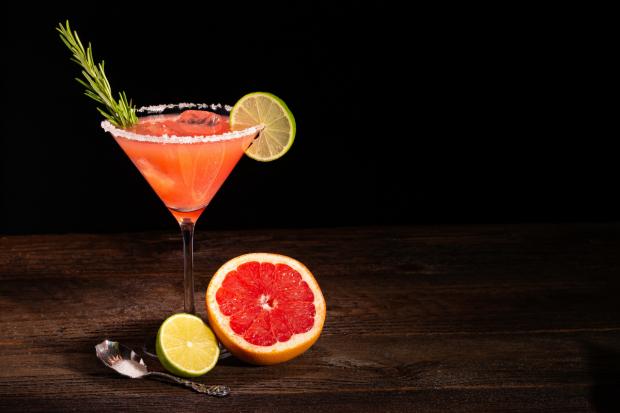 Somerset County Gazette: A cocktail with grapefruit and lime. Credit: Canva