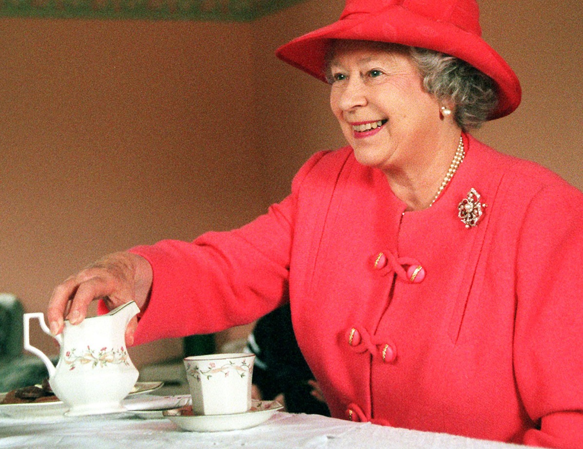 Enjoy your tea like the Queen – how to make a perfect cuppa - Vimarsana News