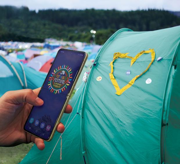 Somerset County Gazette: The EE Glastonbury Festival App. Picture: EE/PA