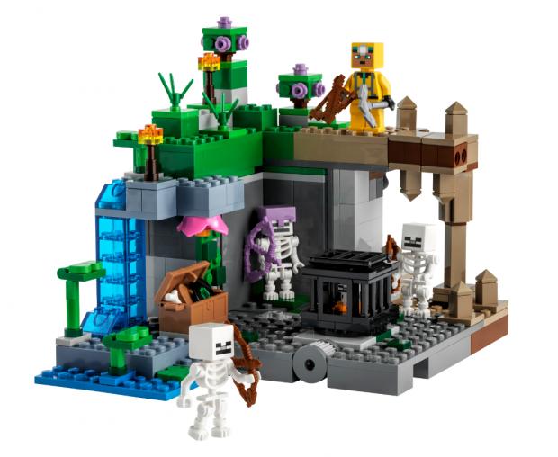 Somerset County Gazette: LEGO® Minecraft® The Skeleton Dungeon. Credit: LEGO