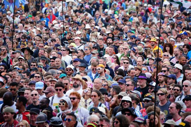 Somerset County Gazette: People at the Park Stage at Glastonbury (PA)