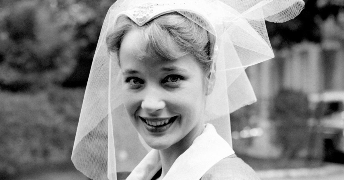 Ice Cold In Alex star Sylvia Syms dies aged 89, family confirms - Vimarsana News