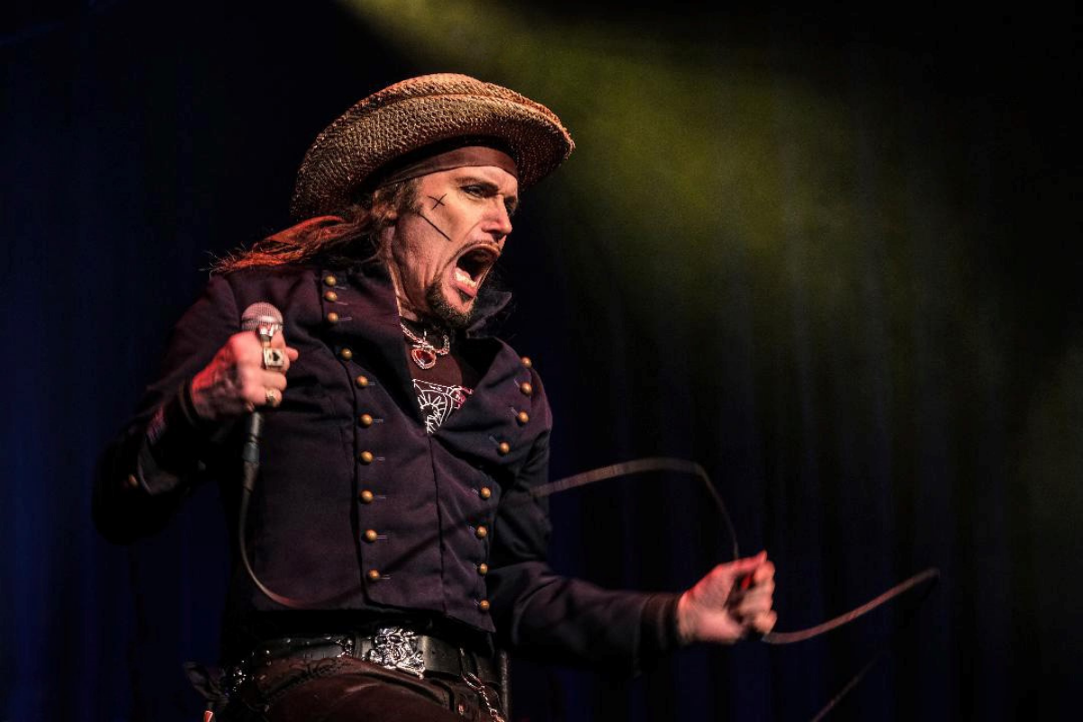 Adam Ant announces 2024 UK tour - How to buy tickets | Somerset County Gazette - Vimarsana News
