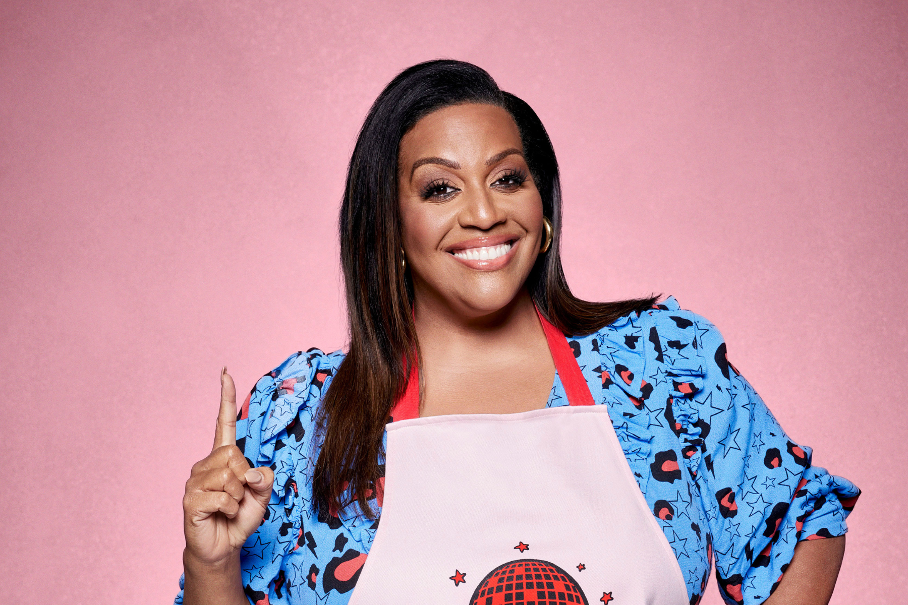 Alison Hammond 'caught' in swearing blunder on Bake Off | Somerset County Gazette - Vimarsana News
