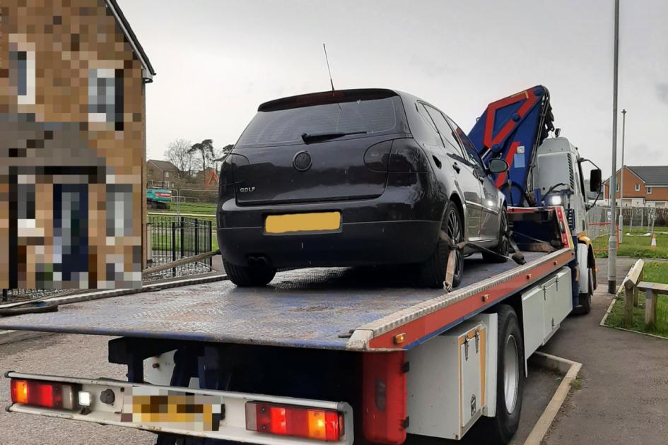 Yeovil police seize suspected stolen goods from uninsured car 
