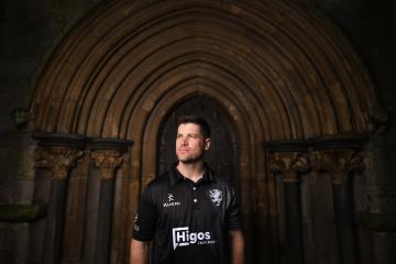 Somerset to wear black kit for Metro Bank One Day Cup
