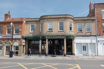 PizzaExpress Taunton welcomes back customers after refurbishment