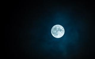 Snow Moon 2022: How to see the rare full moon in Somerset. Picture: Canva