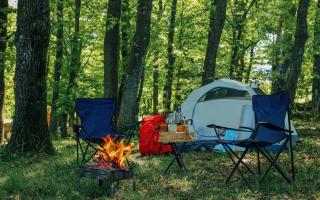 Rankings of the campsites in Somerset have been collated from Pitchup.com (Canva)
