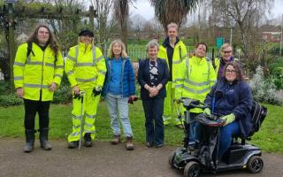 Volunteers help spruce up Taunton community centre garden